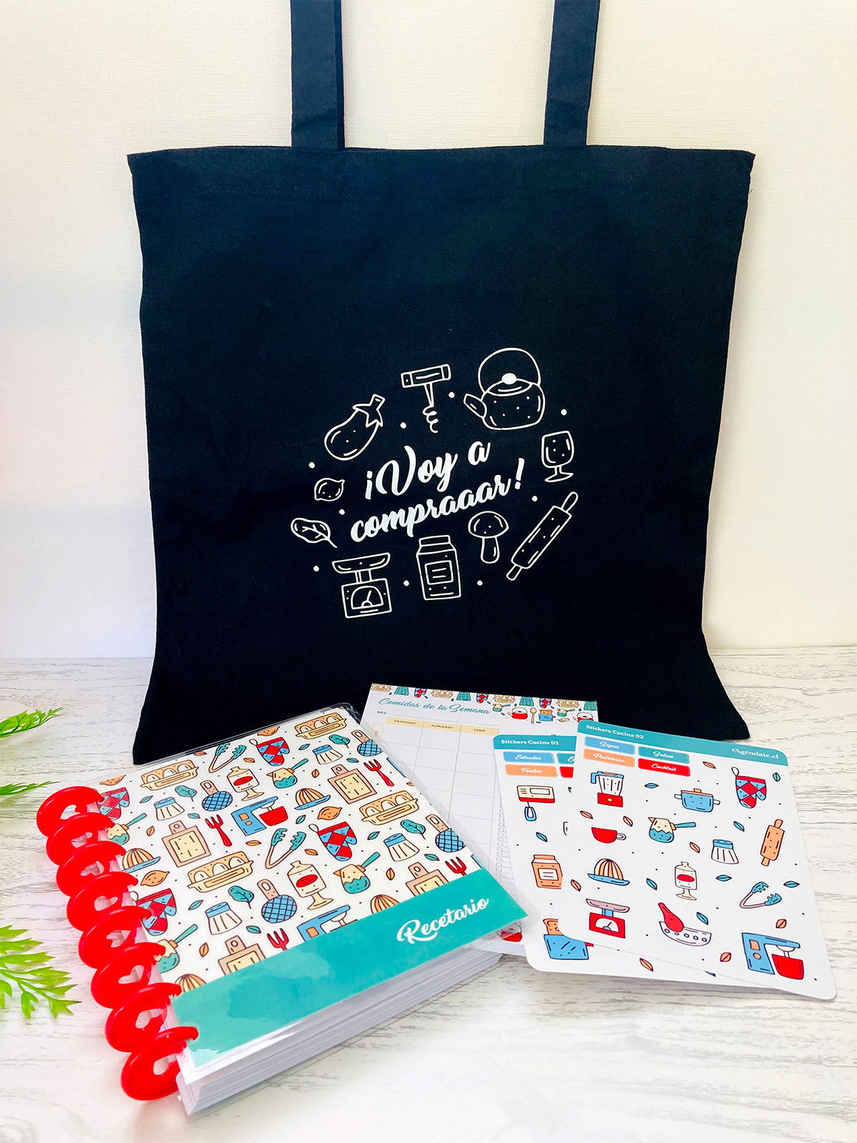 Box Recetas: Recetario, Menú Semanal, Stickers, Separadores y Bolsa